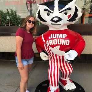 Meet your Posher, Sydney